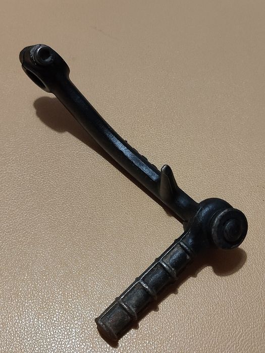 Ножка стартера 10B-E5620-00 Yamaha Gear UA06J