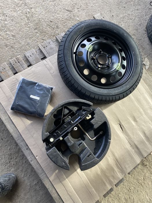 Домкрат bmw x1 e84,докатка,чохол