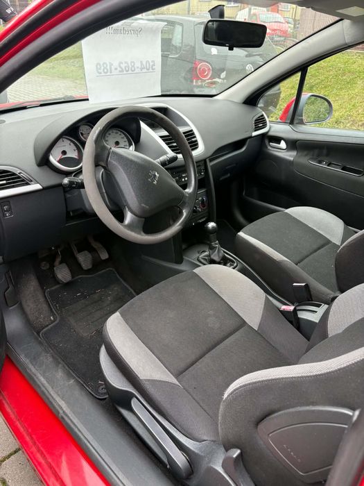 Peugeot 207