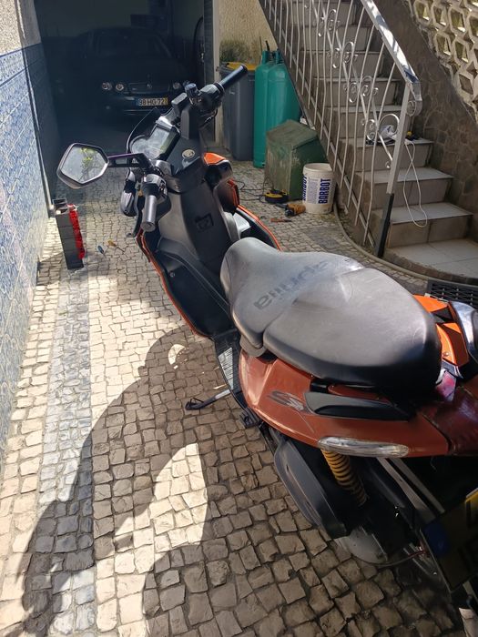 Mota scooter Aprilia 50