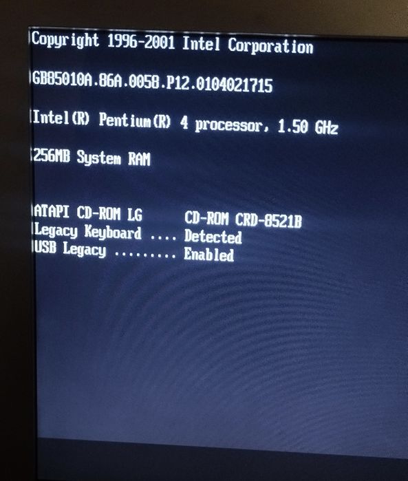 Torre P4 1.5Ghz s423+RIMMS