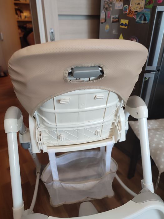 Стілець для годування дитячий Carrello