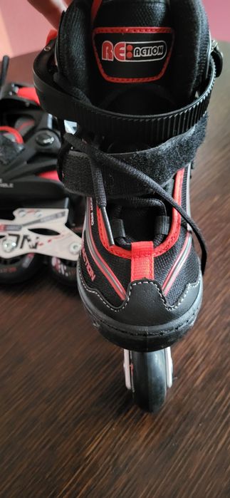 Комплект. Детские роликовые коньки RE ACTION раз 26-31.С комплектом