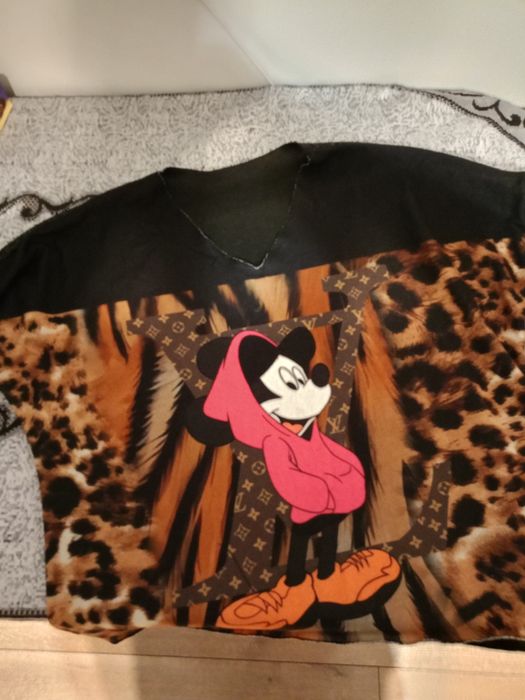 Sweterek damski unii