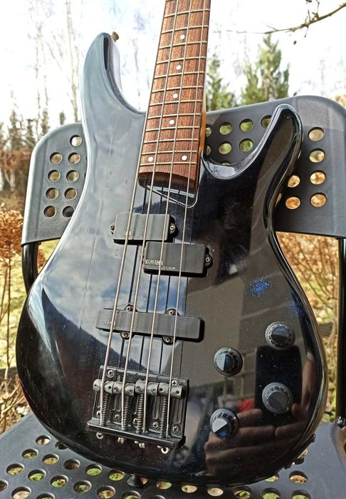 Yamaha RBX Super Medium Serie - gitara basowa