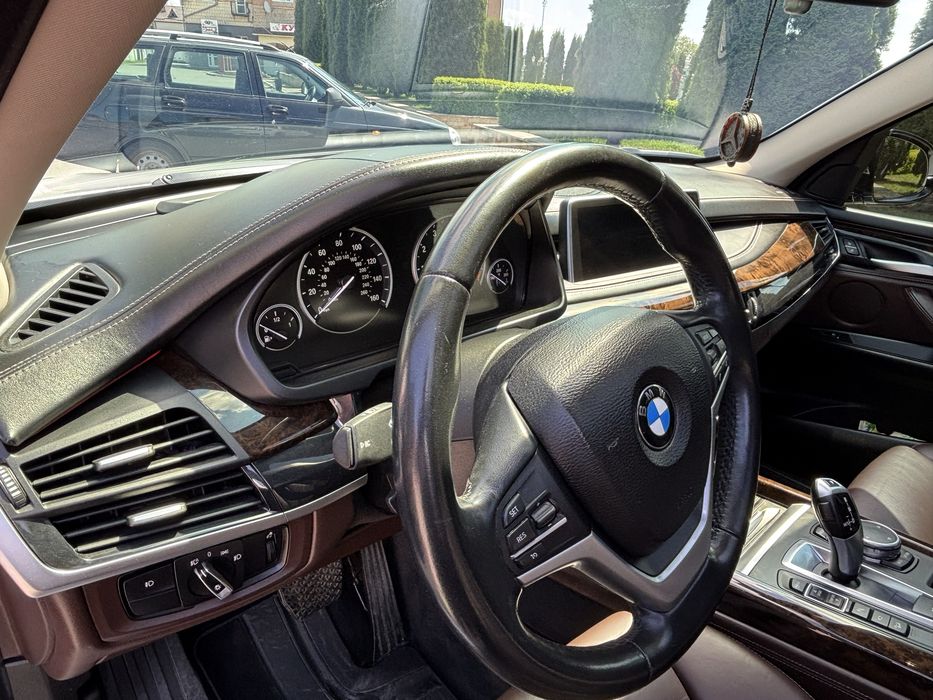 BMW X5 (F15) 2015 3.0i M-Sport