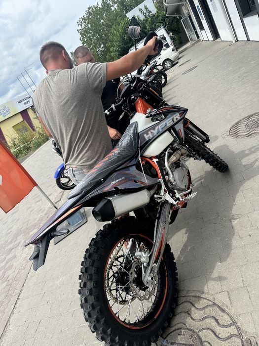 продам мотоцикл хайпер 300