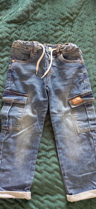 Spodnie jeansy rozmia 104