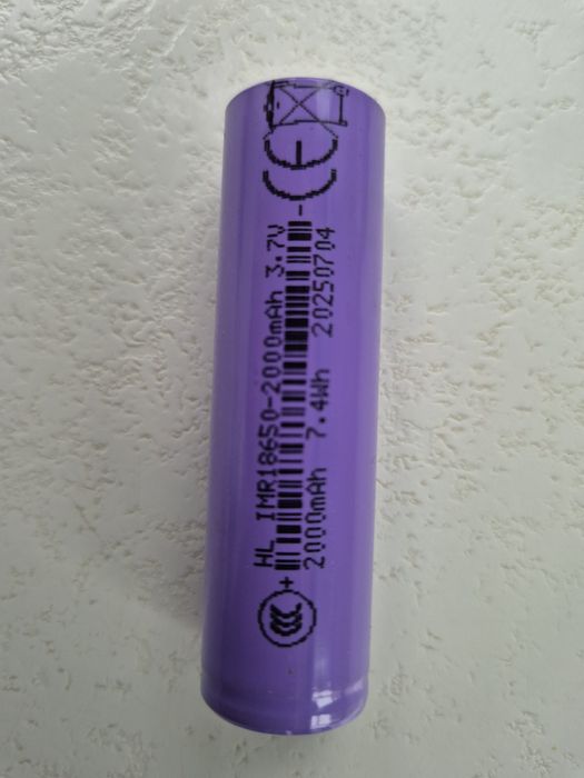 Акомулятор 18650 ,2000 мАч.