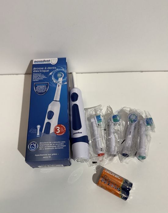 Электрическая зубная щетка NEVADENT 45 A1