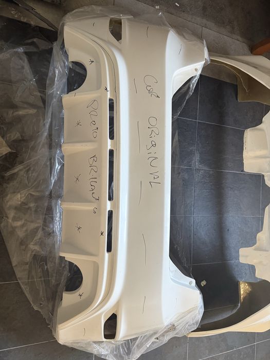 Kit Para Choques RS Maxton Design Frente e Tras para Ford Fiesta MK7 Standart e Facelit