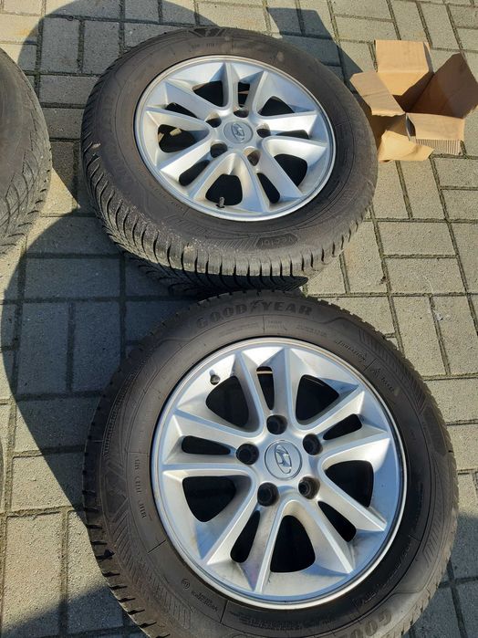hyundai i30 12-17r koła alufelgi komplet 195/65/R15 good year