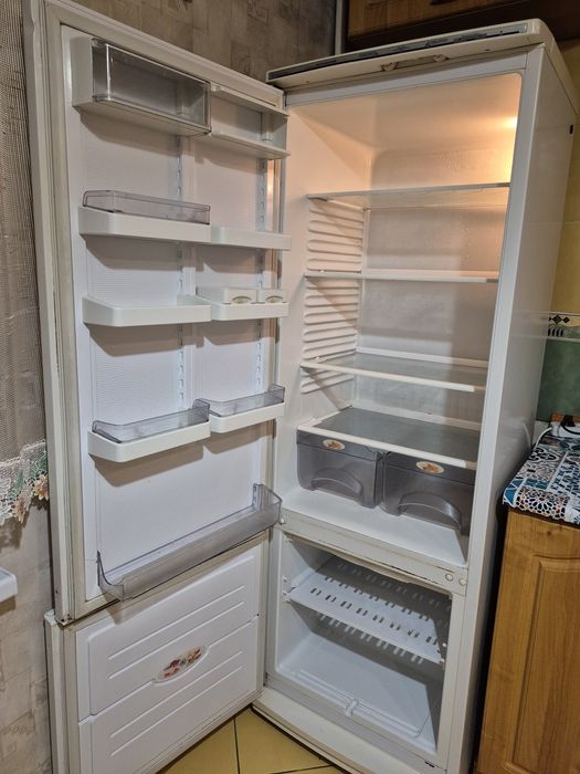 Двохкамерний холодильник Мінськ