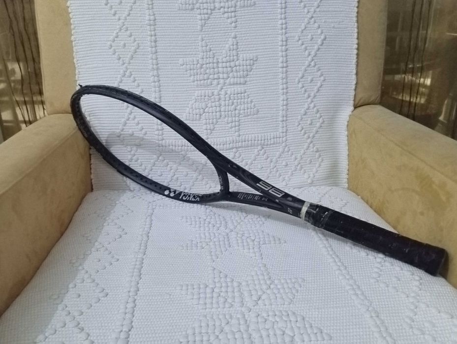 Raquete de Ténis YONEX VCORE 98 nanometric XT