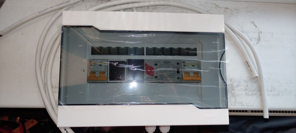 АВР щіток вводу резерву Tomzn/Geya