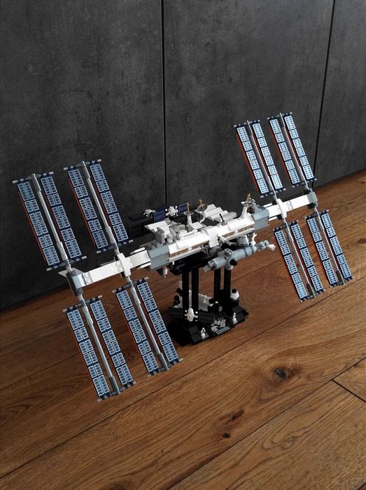 1 МЕТР ВИСОТА! 100% деталей Lego IDEAS nasa Apollo Saturn V 21309 лего