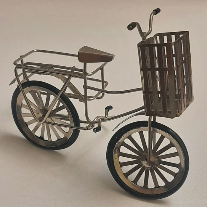 Dekoracja, rower, miniatura z PRL