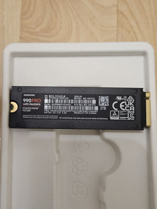 SSD накопичувач Samsung 990 PRO with Heatsink 2 TB