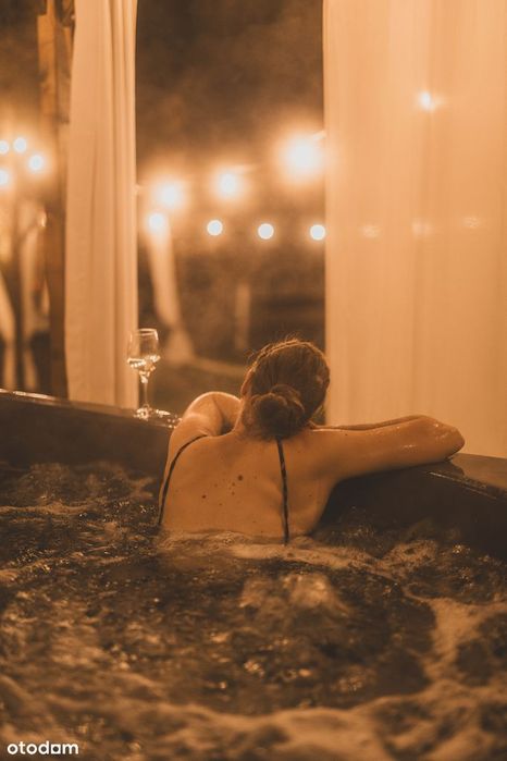 Dwa domki, działający biznes, top lokalizacja, FAKTURA VAT 23%