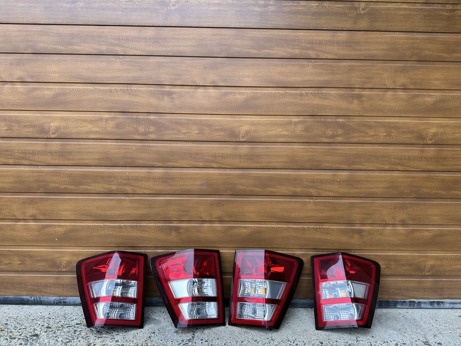 Фонарь Стоп Фара Туманка на Jeep Grand Cherokee wj wk