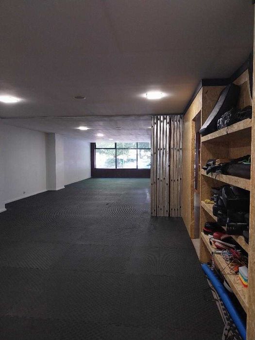 LOJA DE 190m² COM CONDIÇÕES ESPECIAIS (Junto ao Braga Parque)