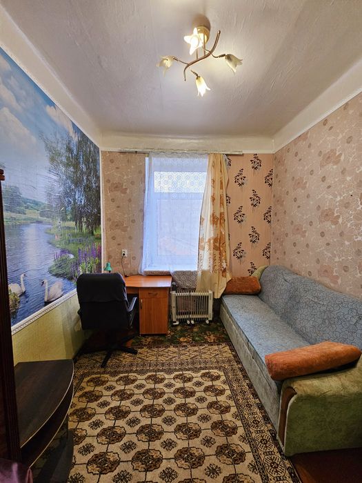 Продаж 2х.кімнатної квартири.Центр.