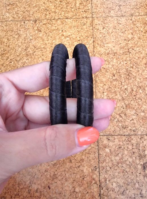 Conjunto de duas pulseiras pretas