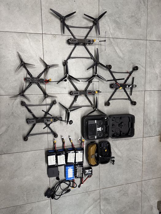 Комплект літальних апаратів fpv-дрони