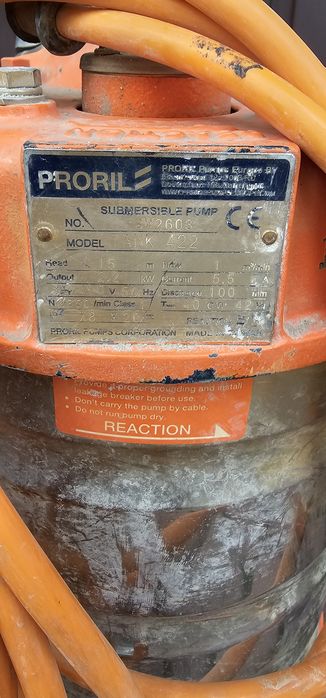 Pompa Górnicza do brudniej wody Afec PRORIL Tank FS422  tank 422R