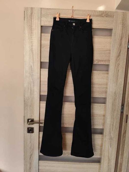 never denim peachy flare xs/33 czarne