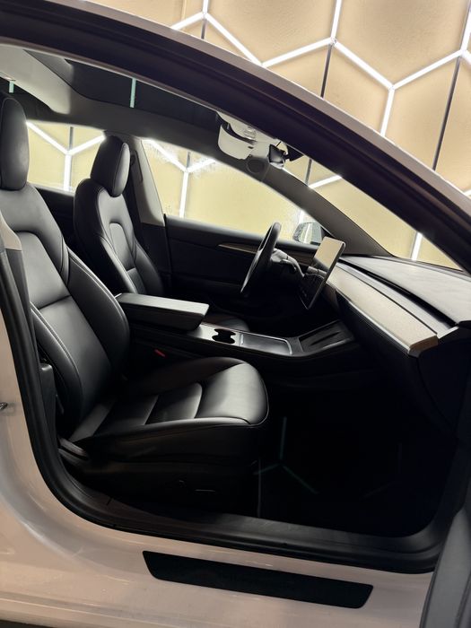 Tesla Model 3 Sr plus LFP Facelift