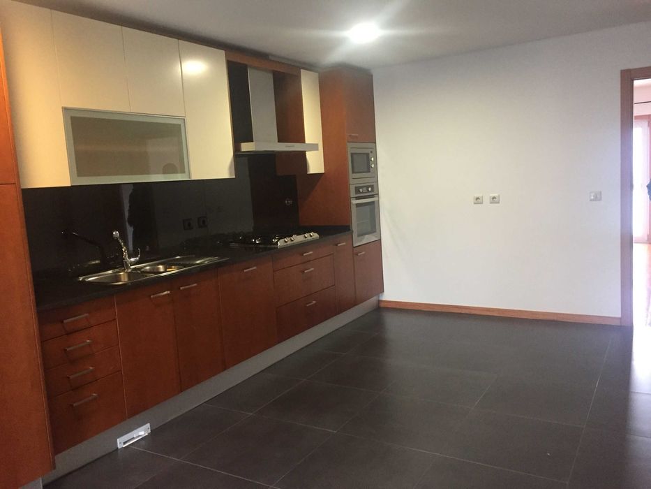 Arrendo Vivenda Gualtar