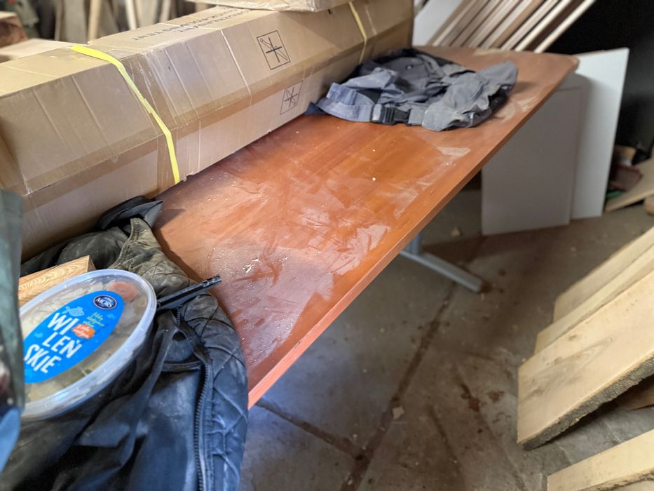 Komplet mebli biurowych