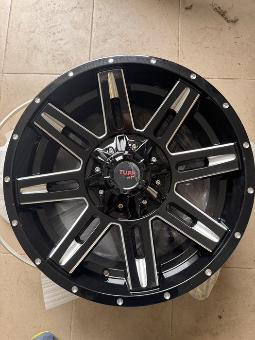 Диски OffRoad Fuel R20*9.0J PCD10*139.7/150 BF Goodrich 275/65 r20