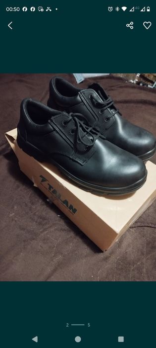 Продам чоловічі черевики,нові 47 розмір.