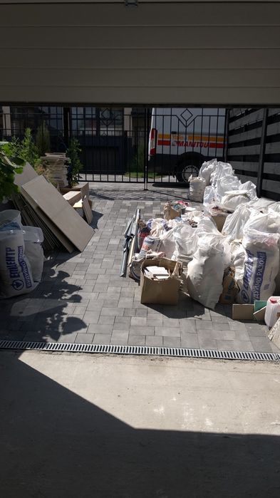 Вивіз Будівельного Сміття Мотлоху листя гілля
