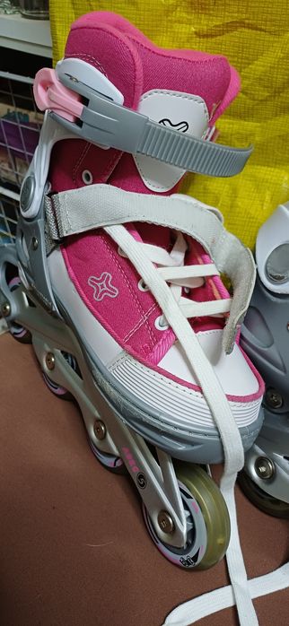 Patins em linha cor rosa