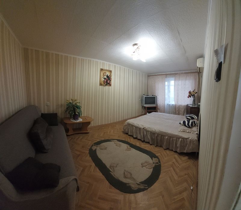 Здаю подобово свою квартиру  р-н Автовокзалу(фін докуме