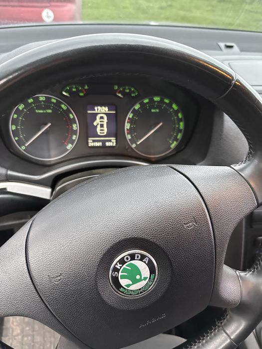 Шкода Октавиа А5 2.0 tdi