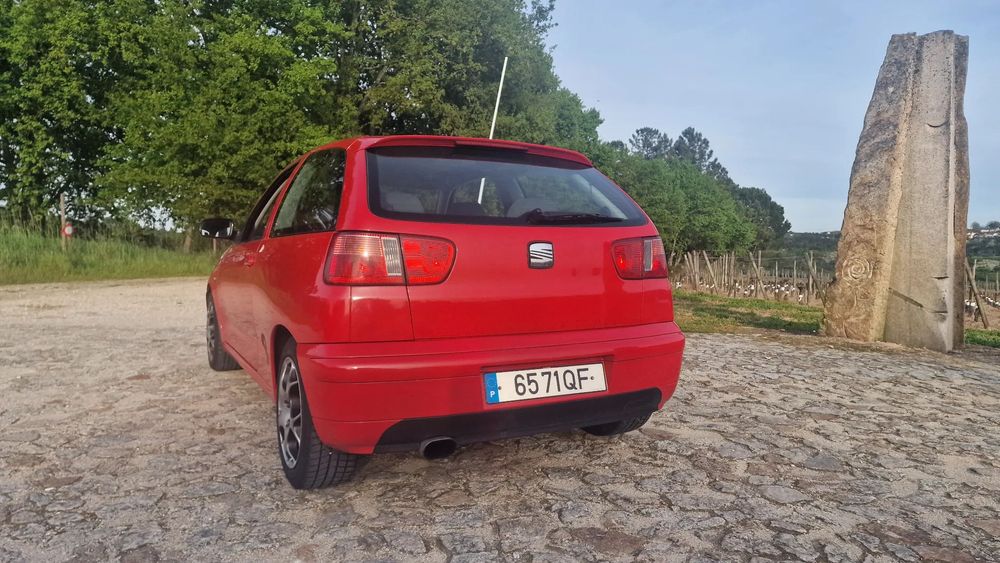 SEAT Ibiza 1.9 TDi Signo foto 2