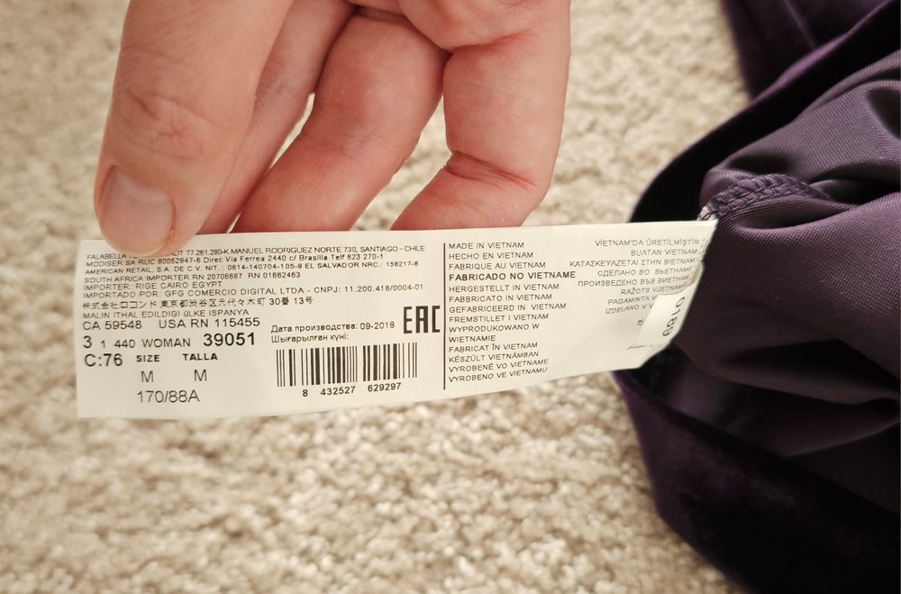 Sukienka welurowa Mango M 38