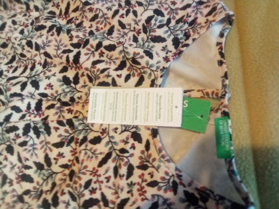 Vestido Benetton novo