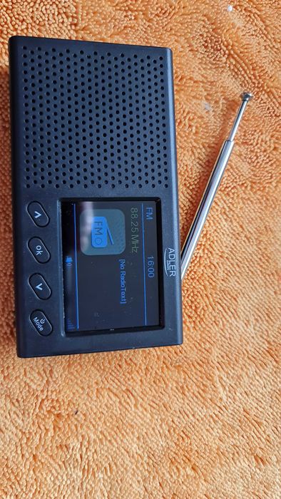Adler AD 1198 Radio Przenośne - LCD - FM - Bluetooth - Zegar