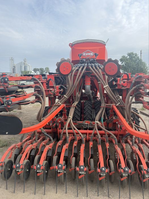 Посівний комплекс KUHN