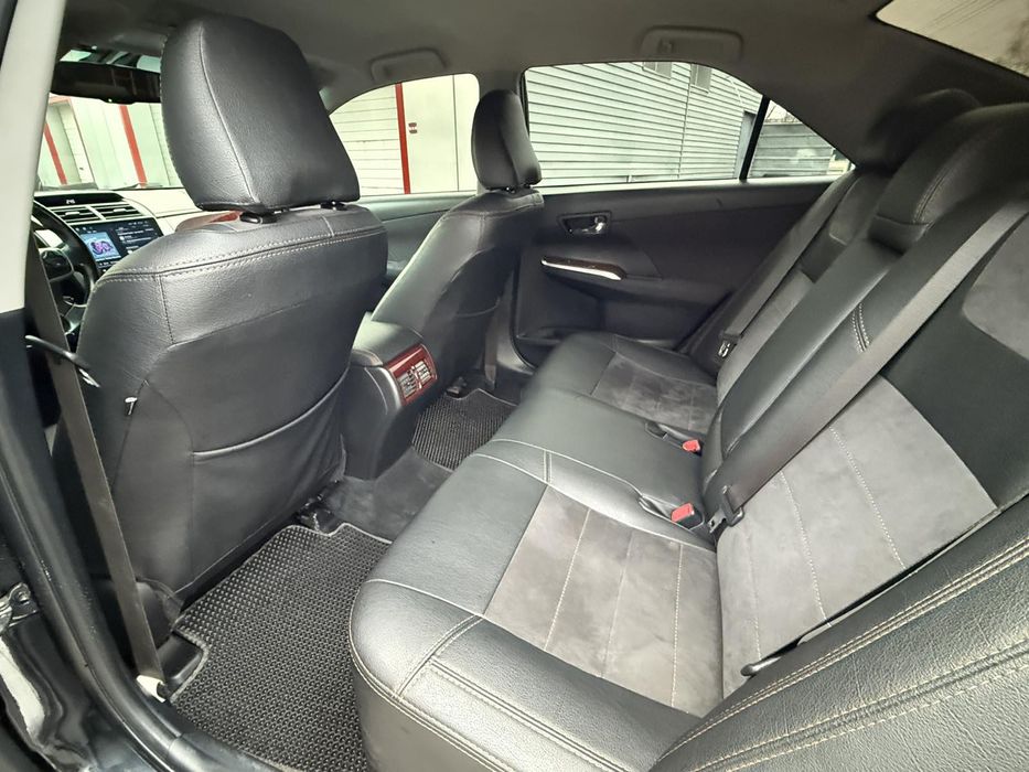 Продам  Camry 50