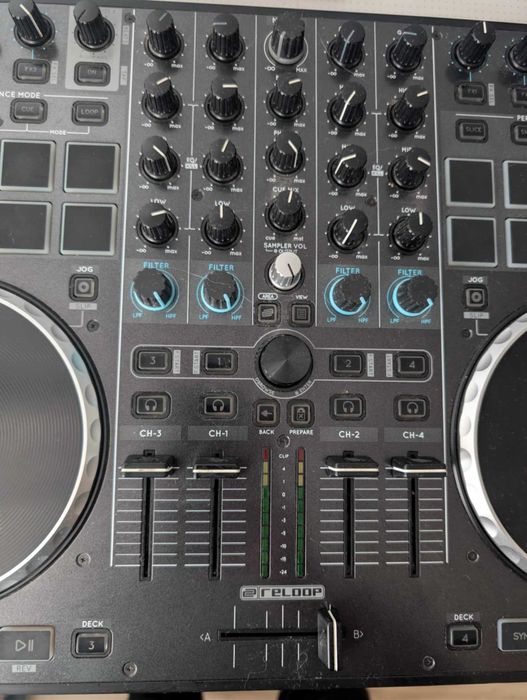 Konsola DJ Reloop Terminal Mix 8, Serato DJ PRO