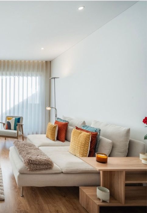 Sofa com chaise longue