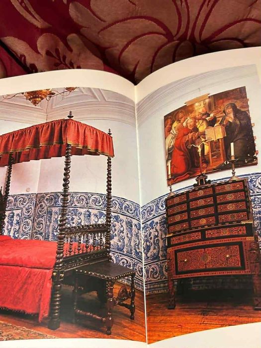 Livro Oriente e Ocidente nos interiores em Portugal