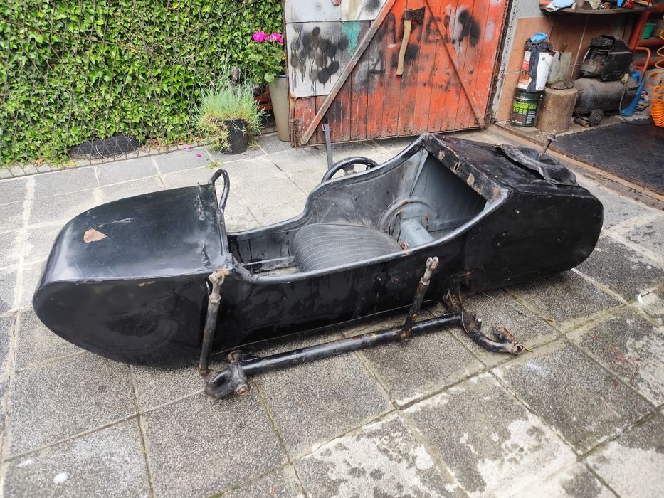 Wózek boczny Dniepr Ural K-750