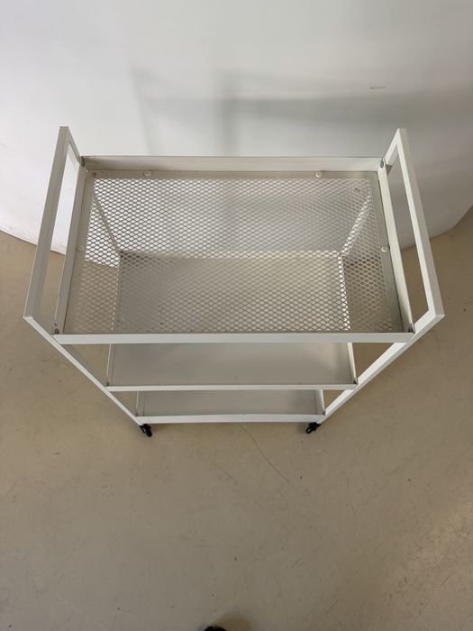 Movel carrinho branco (tampo é oferta!)